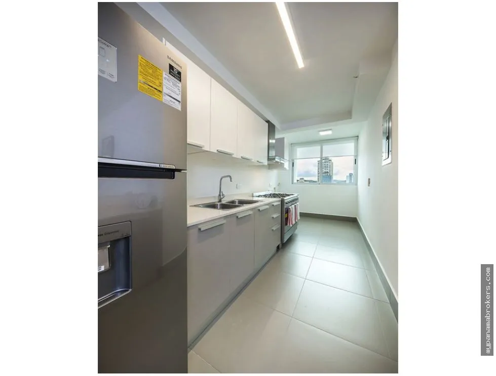 Sale of Apartment on Avenida Balboa, Panama City
