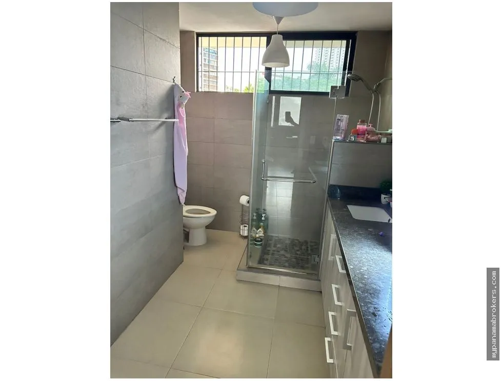 Sale of Renovated Apartment, Obarrio, Bella Vista, Panama