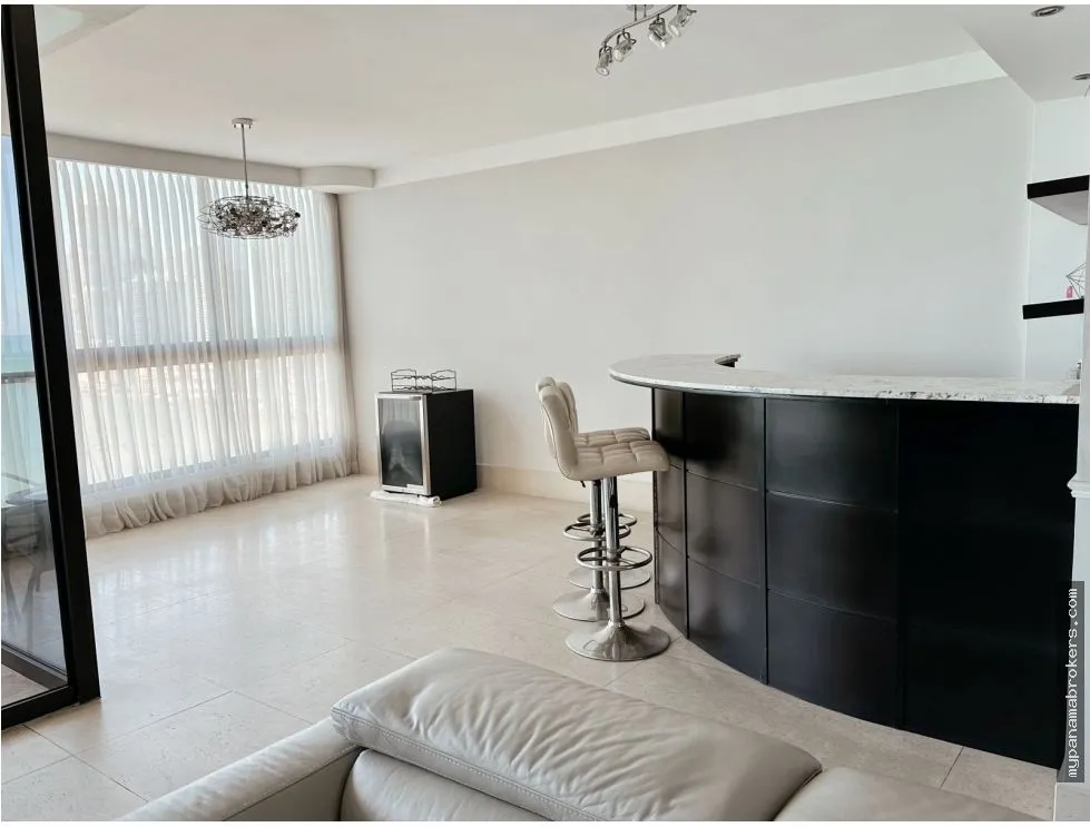 Apartment for Sale in San Francisco