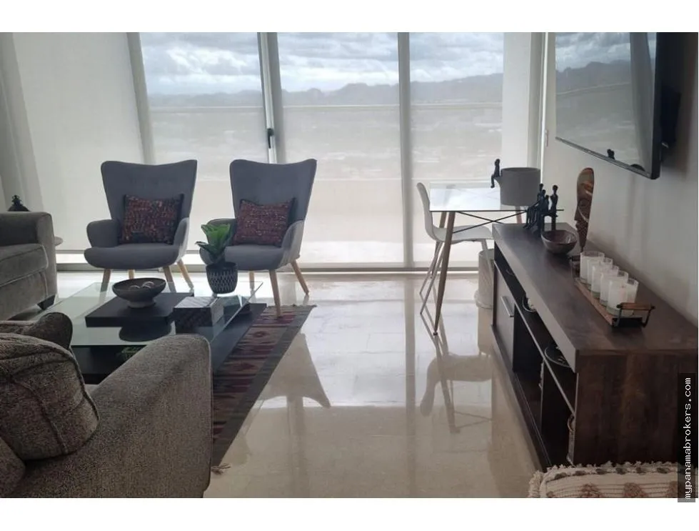 Apartment for Sale in Greenview, Santa María