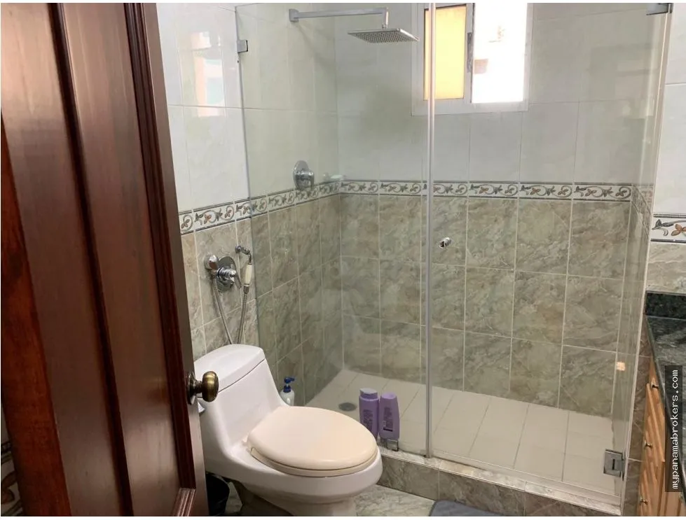 Apartment for Sale in Ph. Victoria Tower, Obarrio, Bella Vista