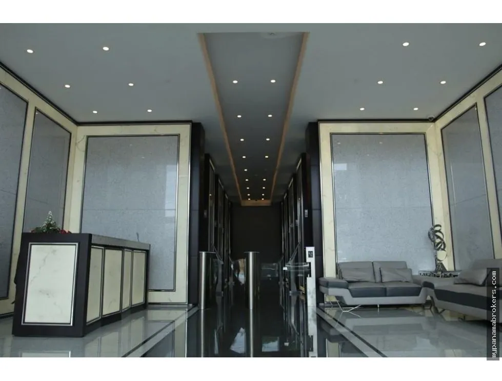 Office Sale in Golden Point Building, Vía Ricardo J Alfaro