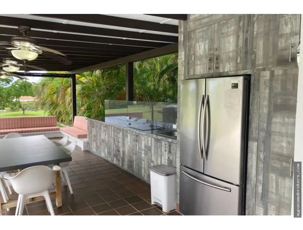Beach House for Sale in Villas del Decameron, Rio Hato