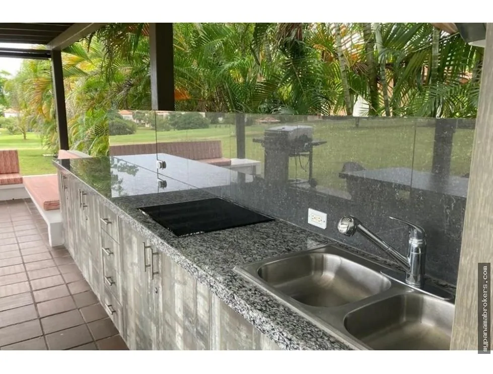Beach House for Sale in Villas del Decameron, Rio Hato