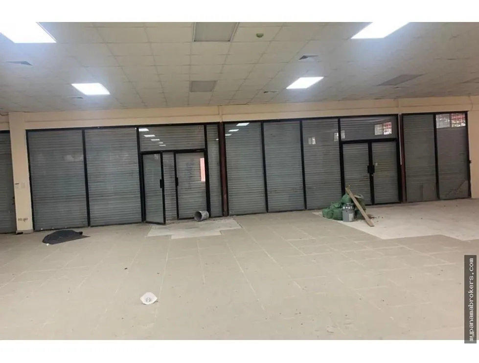 VENTA DE LOCAL COMERCIAL CON DOS GALERAS EN LA CHORRERA, PANAMÁ OESTE