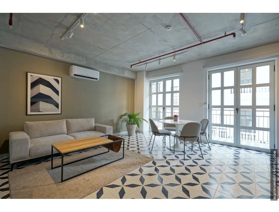 Sale of Building with Apartments for Airbnb, Casco Antiguo, Panama