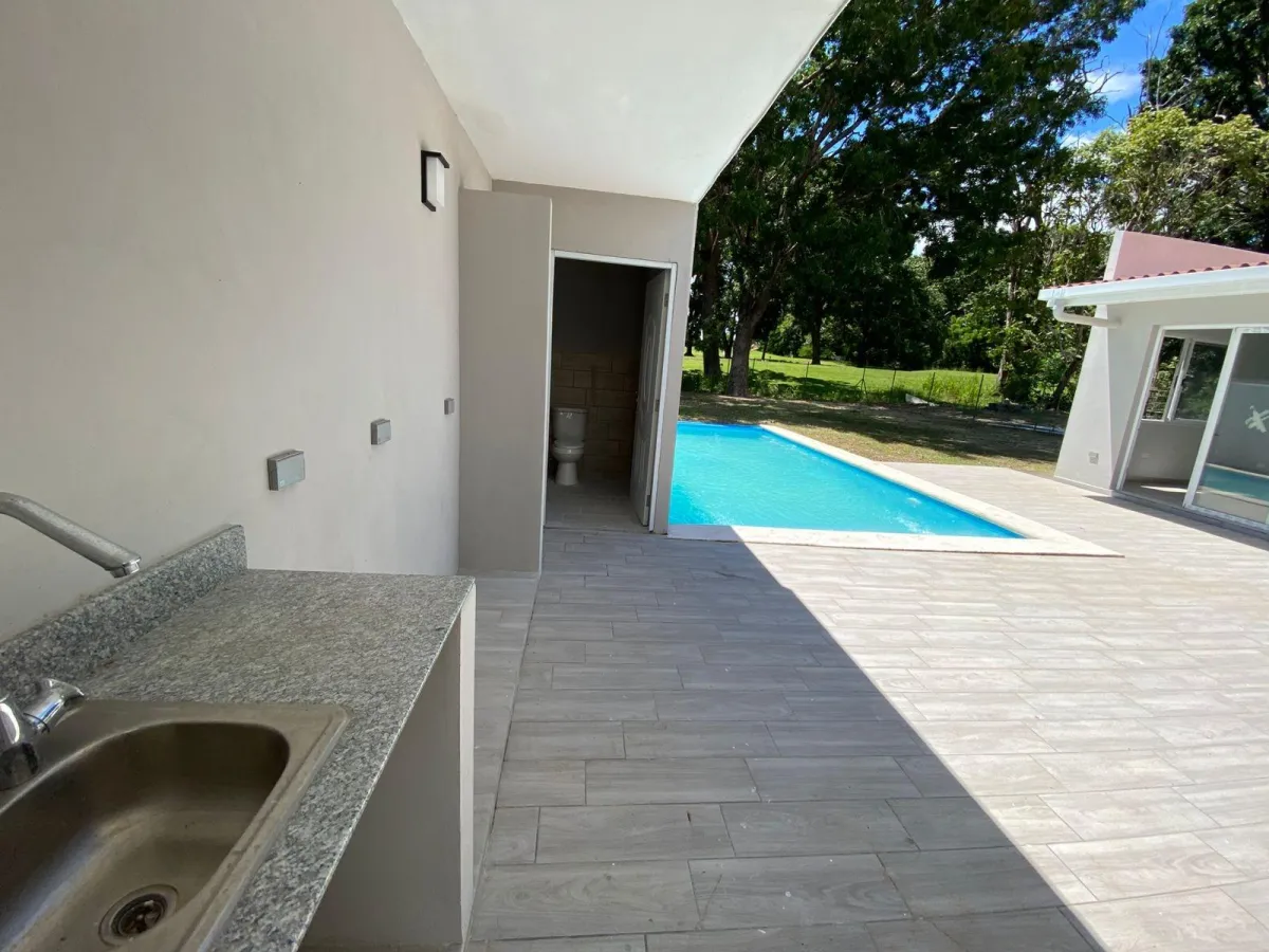 Casa de playa 350,000 en Coronado 3 rec