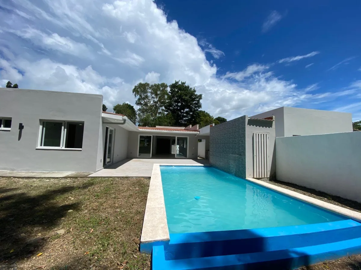 Casa de playa 350,000 en Coronado 3 rec