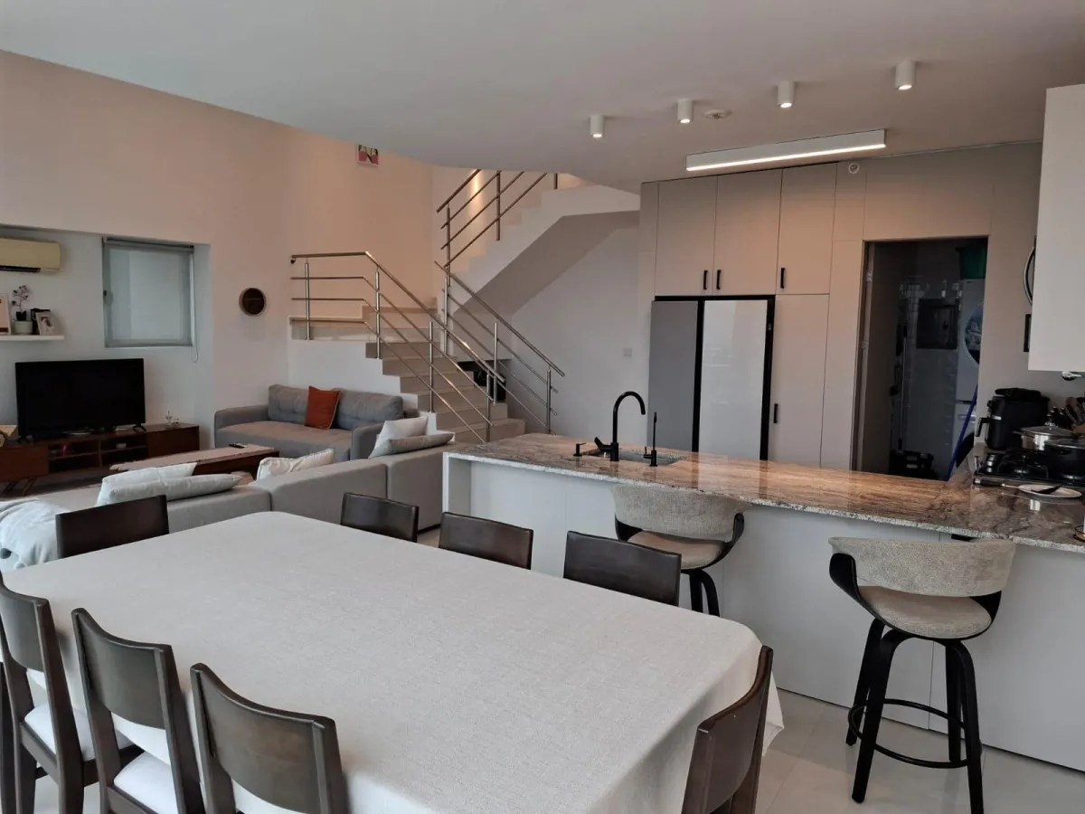 Apartment rentals PH Park Loft