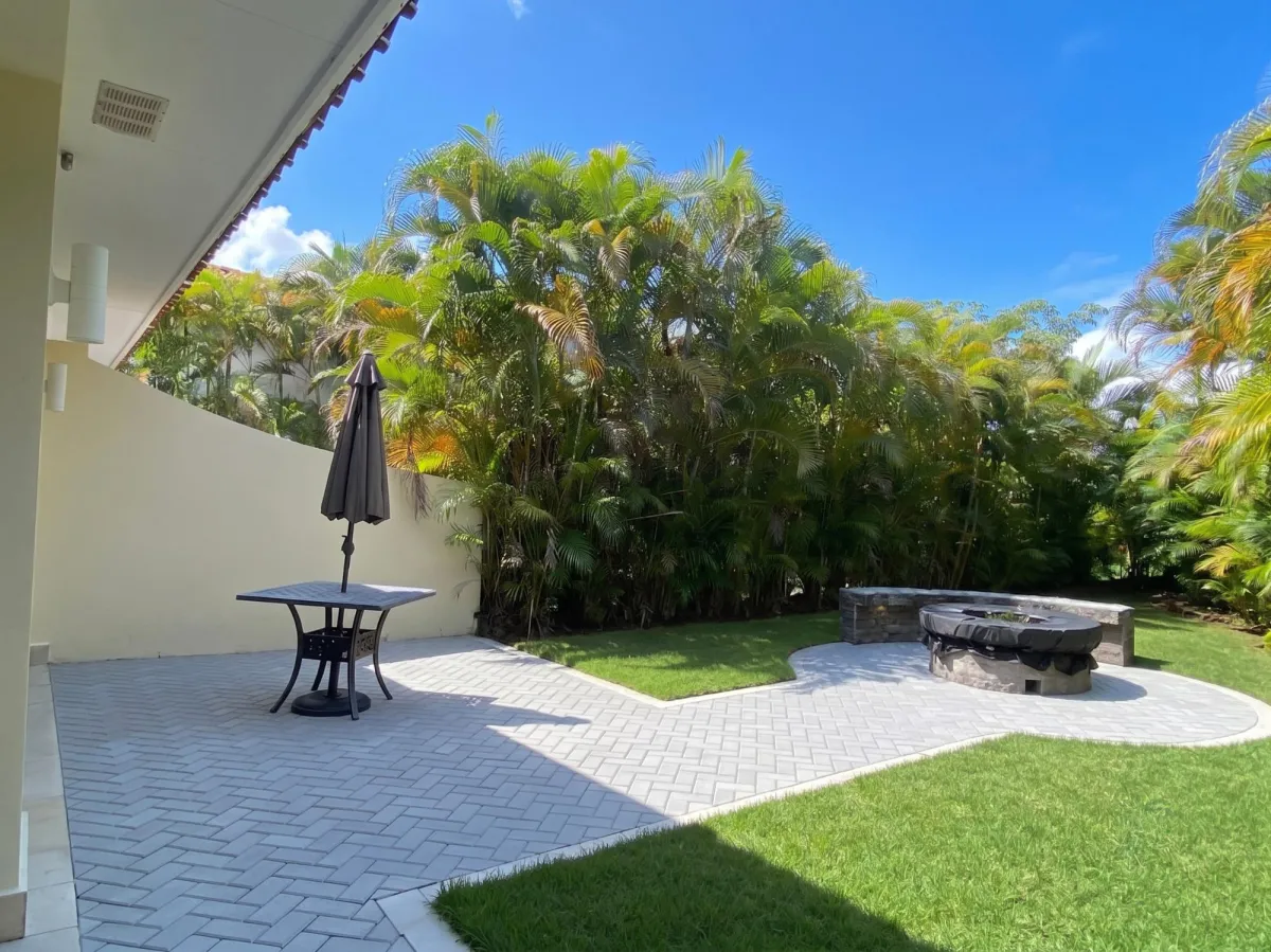 DUPLEX FAMILIAR EN CASAMAR - VILLAMAR - 270 M2