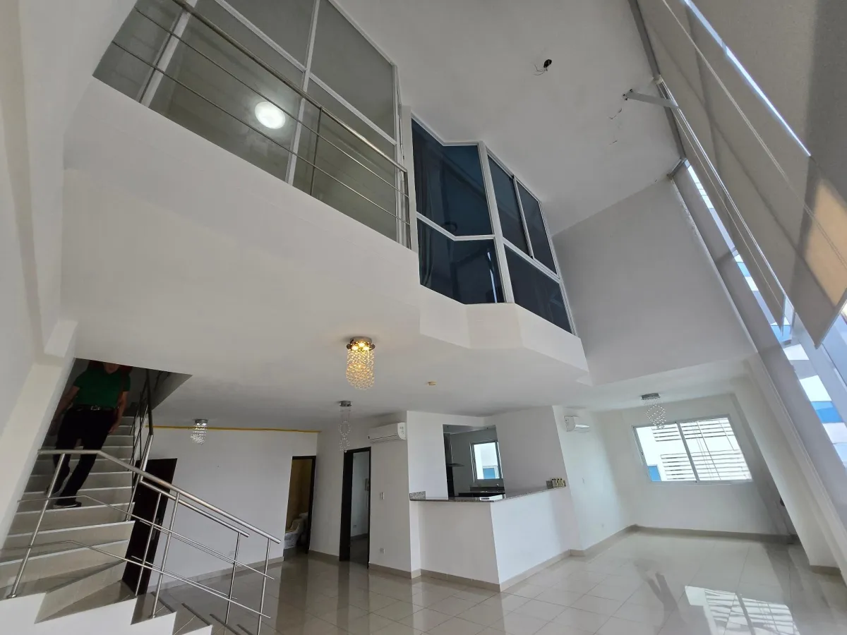 PH Premium Tower Jr PentHouse Venta 455,000.00 ó Alquiler 2,500.00