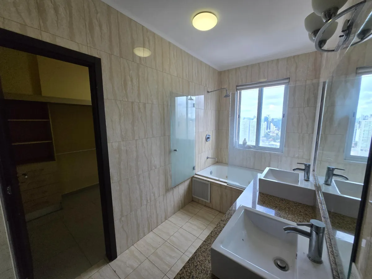 PH Premium Tower Jr PentHouse Venta 455,000.00 ó Alquiler 2,500.00