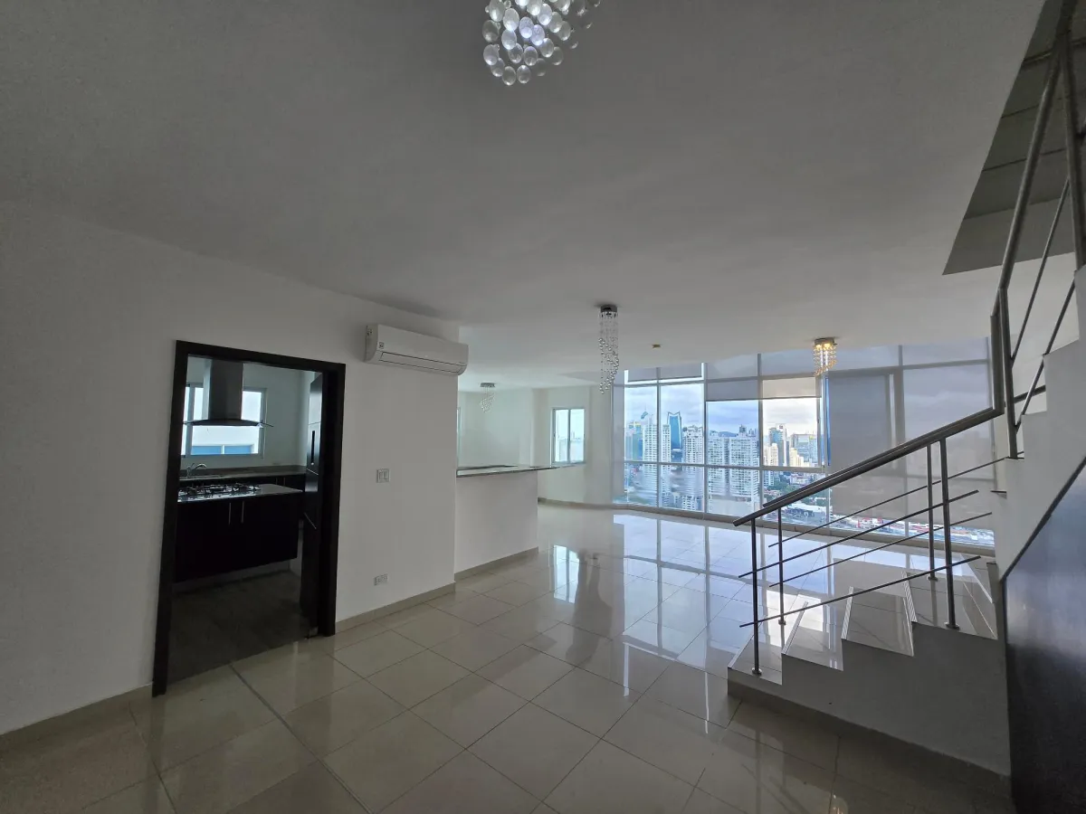 PH Premium Tower Jr PentHouse Venta 455,000.00 ó Alquiler 2,500.00