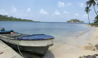 Lote con Isla y Playa en venta en Bahía Cacique, Portobelo, Colón