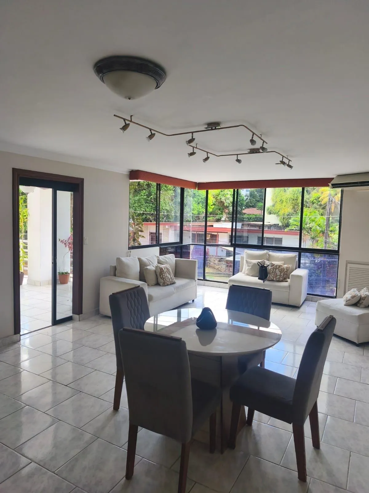 Venta de Apartamento en el PH Aranjuez El Cangrejo