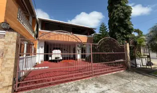 House for Sale in El Crisol