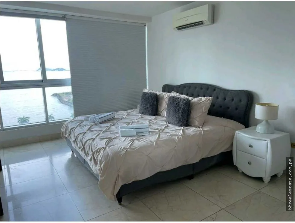Alquiler de Apartamento en PH Villa del Mar, Avenida Balboa