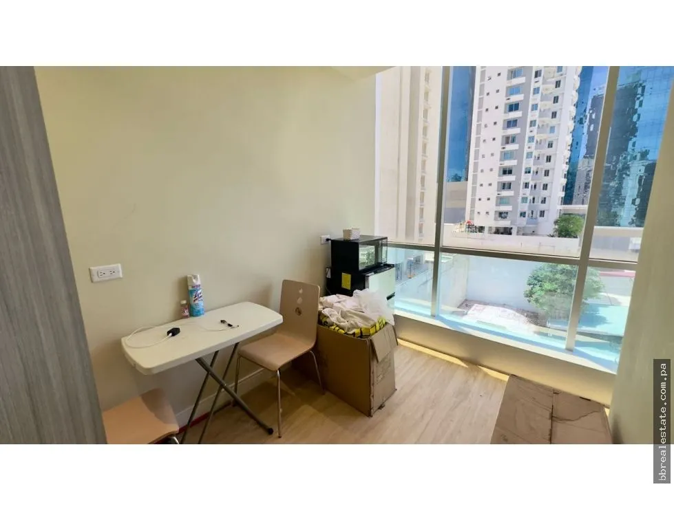Alquiler de Local Comercial en PH Hi, Obarrio