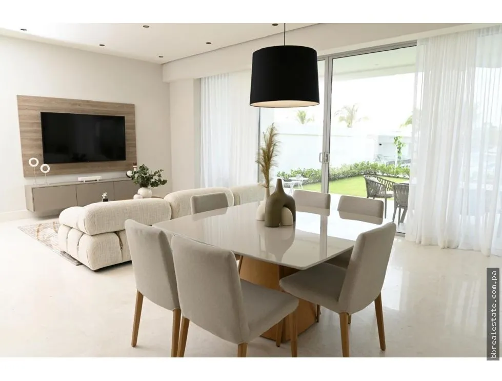 Apartment Rental in Punta Pacifica, Ocean Reef