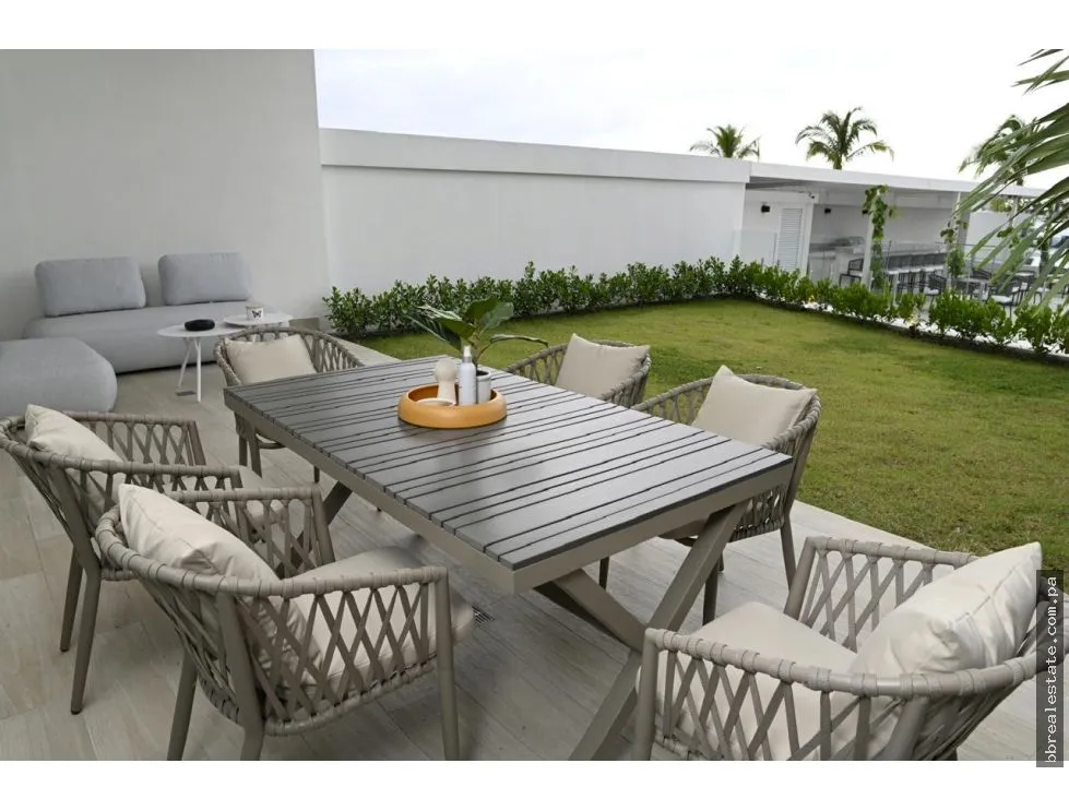 Apartment Rental in Punta Pacifica, Ocean Reef