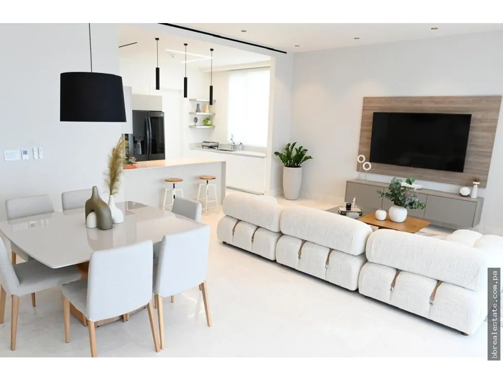 Apartment Rental in Punta Pacifica, Ocean Reef