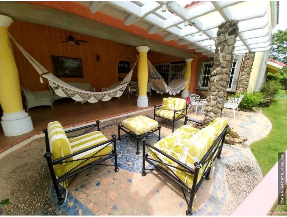 House for Sale in Coronado