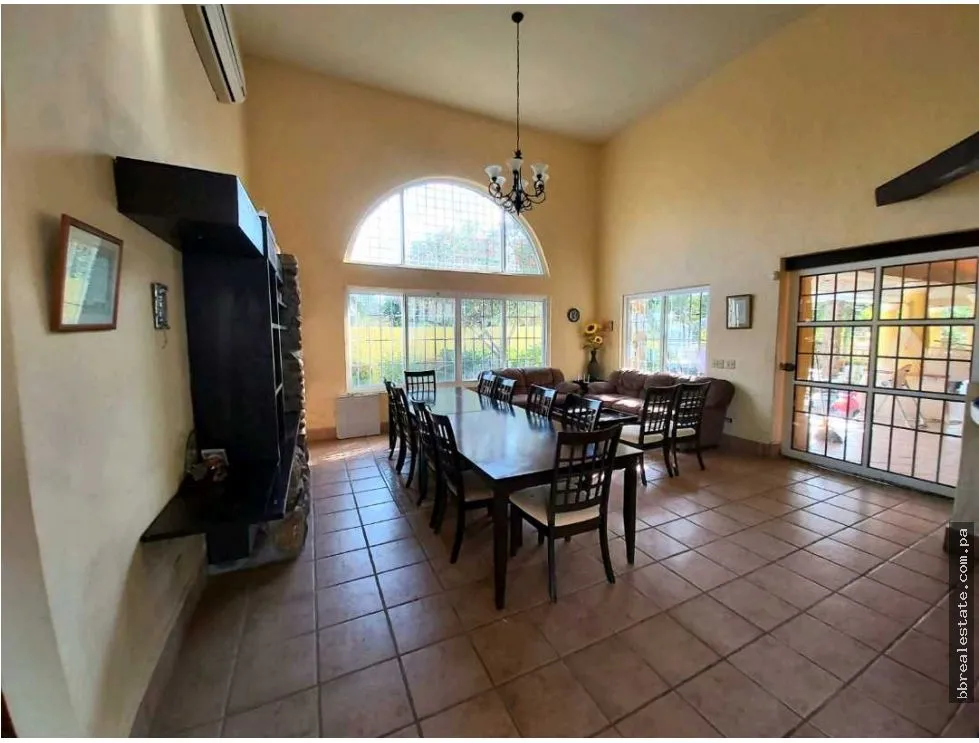 House for Sale in Coronado