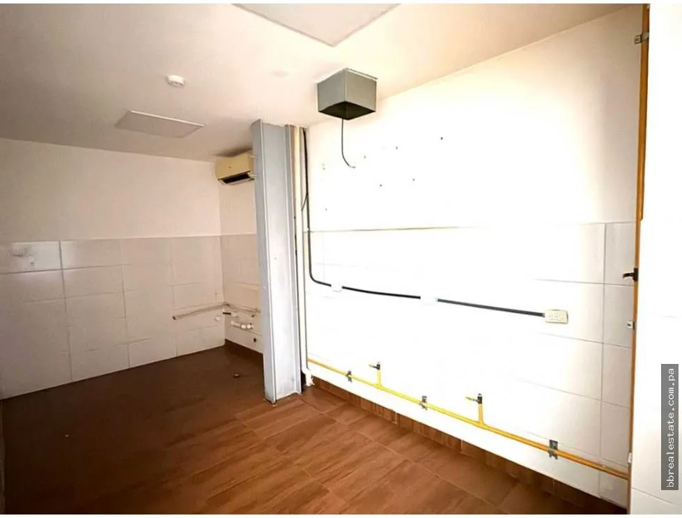 Commercial Space Rental in San Francisco, Plaza 68