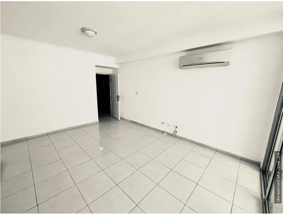 Venta de Apartamento en PH The Seawaves Bella Vista