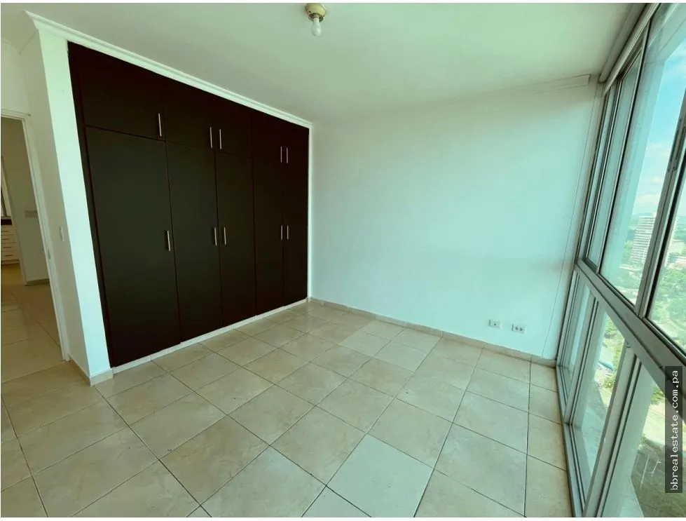 Venta de Apartamento en PH The Seawaves Bella Vista