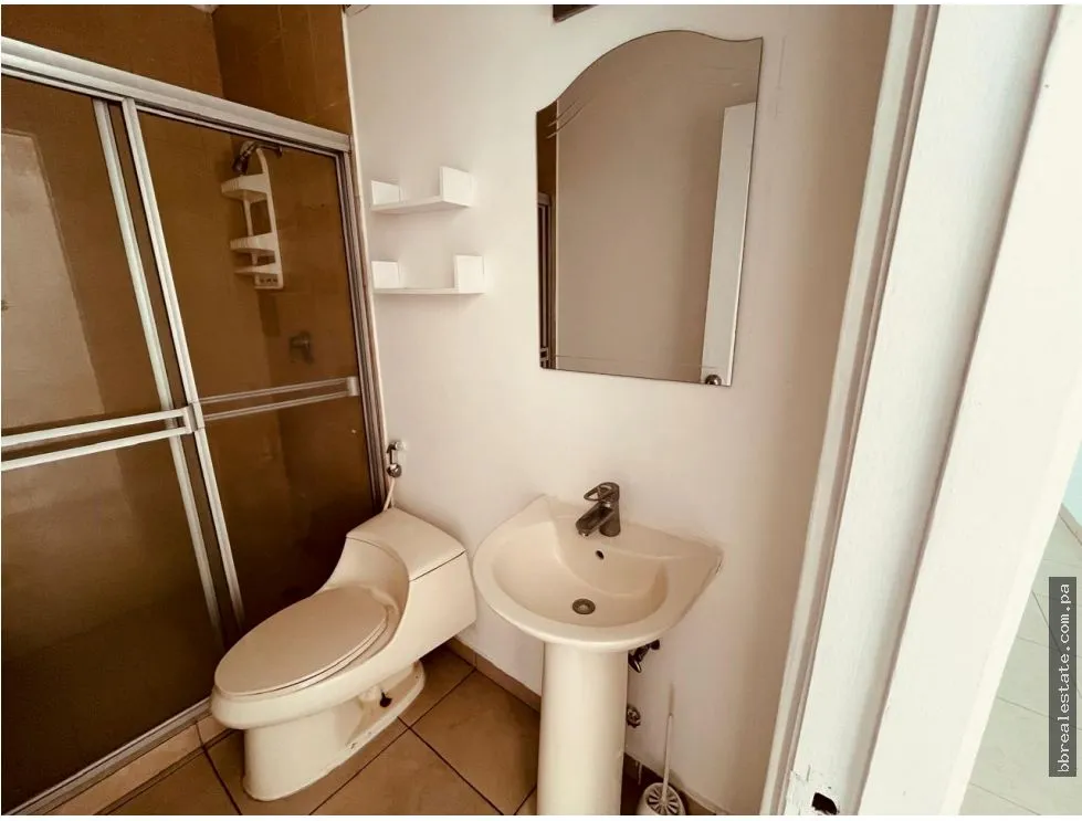 Venta de Apartamento en PH The Seawaves Bella Vista