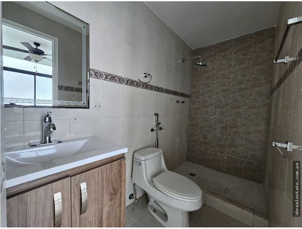 Apartment Rental in Ph Green Atlantic, San Francisco