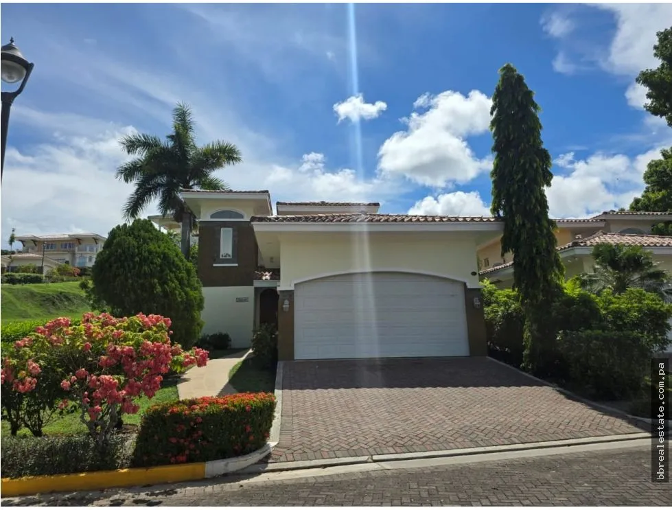 House for Sale in Tucán Country Club PH, Cocolí