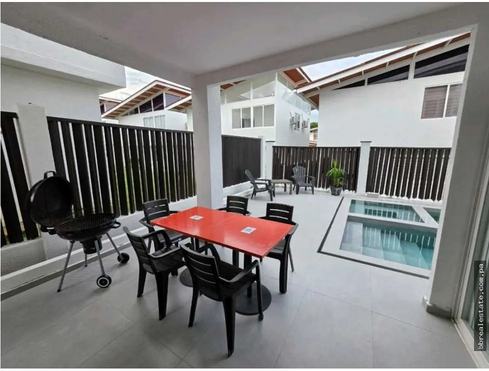 House for Sale in PH Paradise Point, Coronado