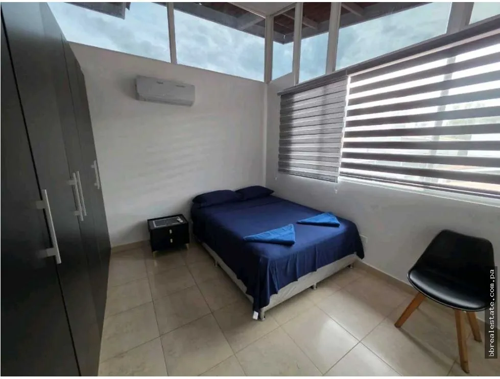 House for Sale in PH Paradise Point, Coronado