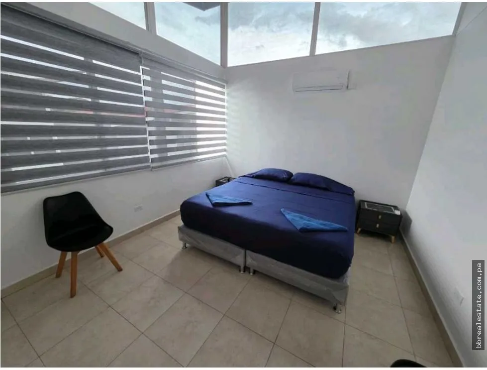 House for Sale in PH Paradise Point, Coronado