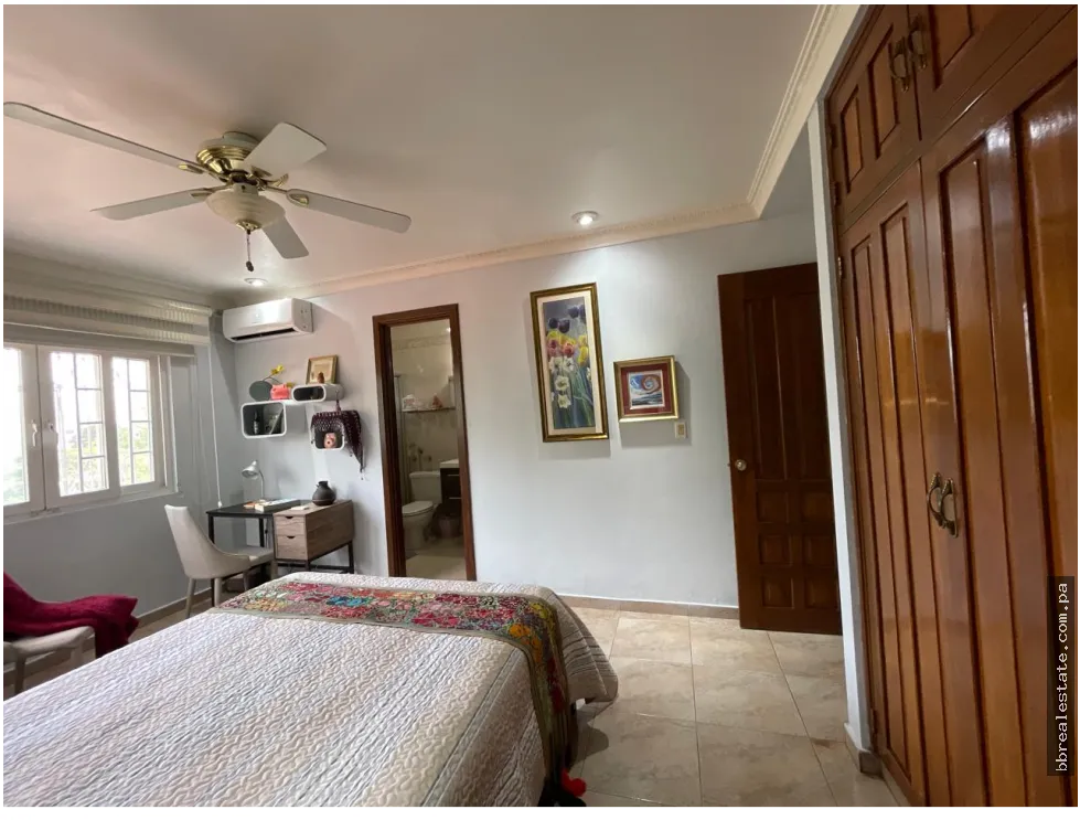 Venta de Casa en Betania, Urbanización 2 Mares