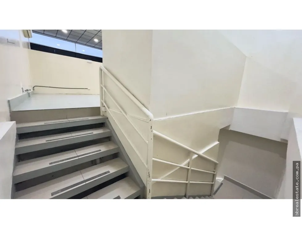Commercial Space for Rent on Calle 68, San Francisco