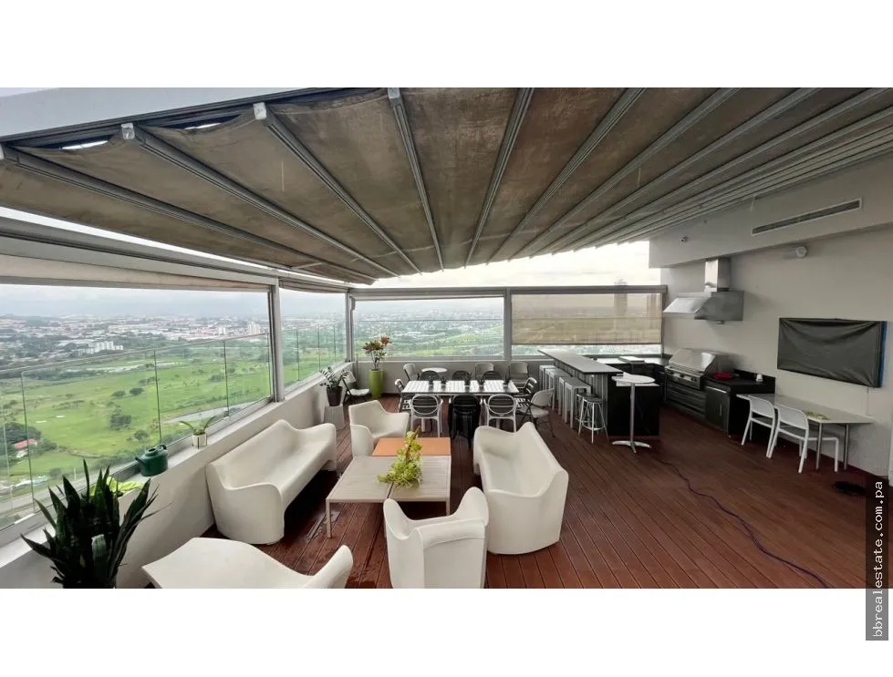 Penthouse Rental in Santa María