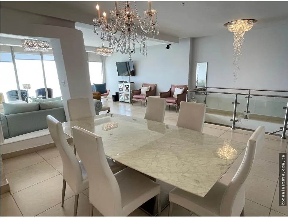 квартира в Balboa Avenue на продажу