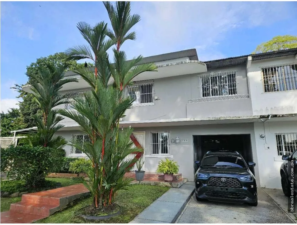 House for Sale in Curundu Heights
