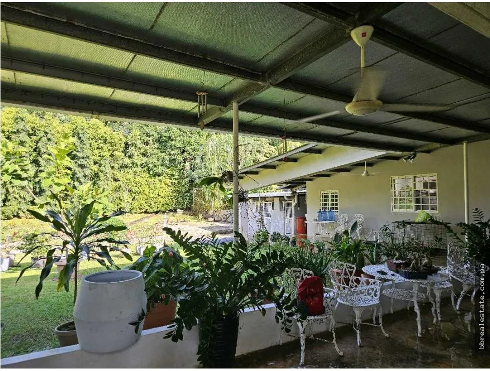 House for Sale in Curundu Heights