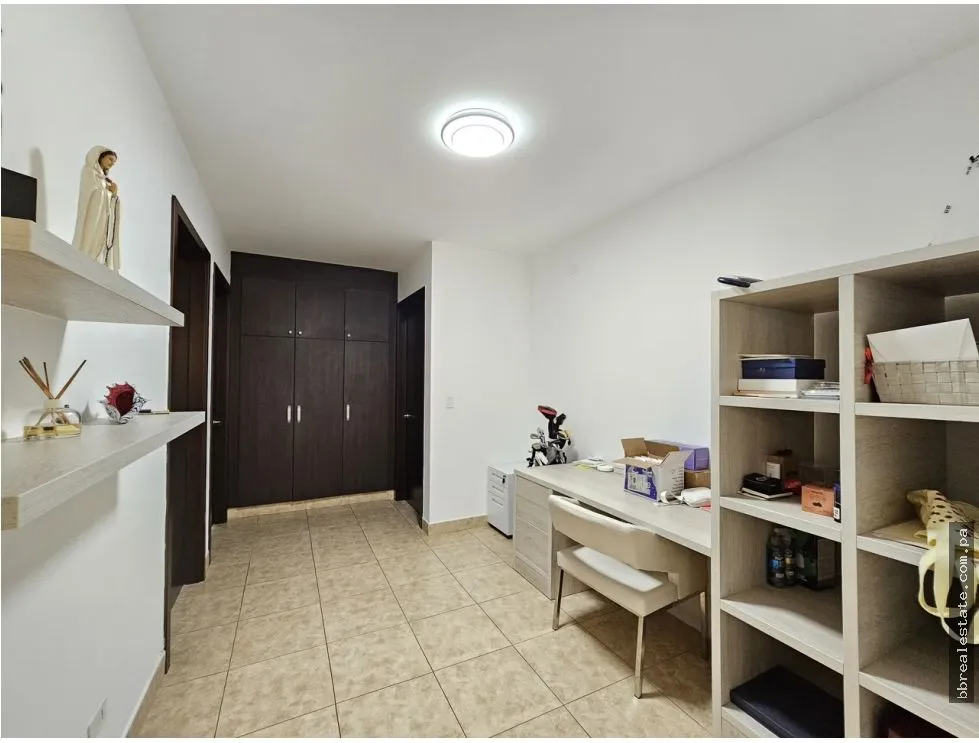 Sale of Apartment in Costa del Este, Ph Titanium