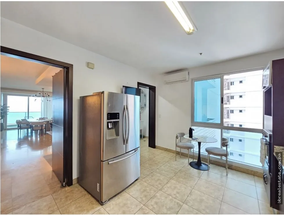 Sale of Apartment in Costa del Este, Ph Titanium