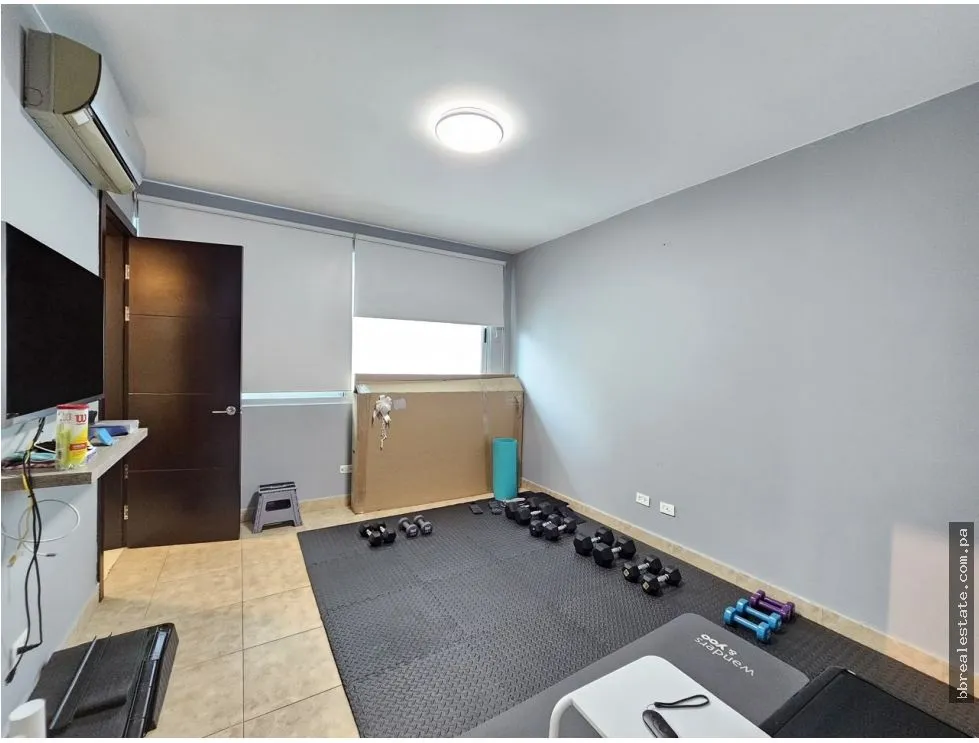 Sale of Apartment in Costa del Este, Ph Titanium