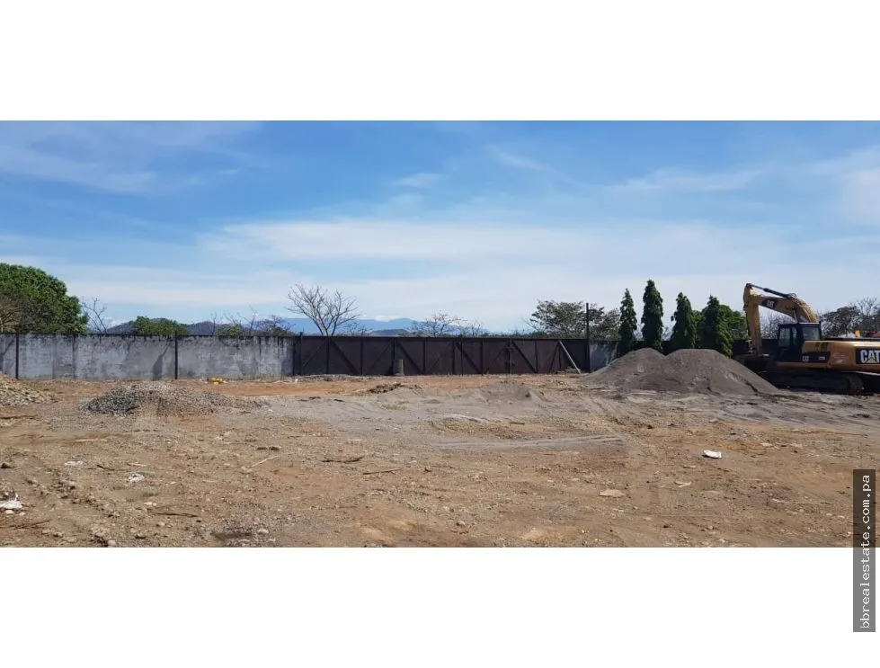 Sale of Land with Office on Inter-American Highway, David, San Pablo