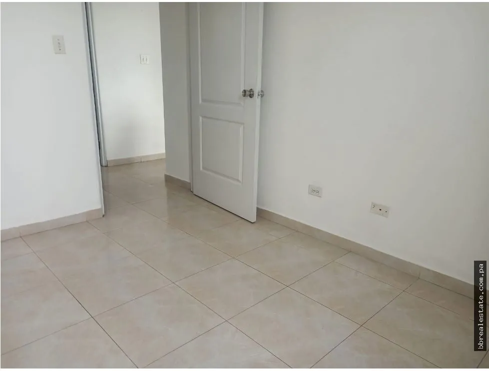 Apartment Rental in Edison Park, PH El Mare 4000
