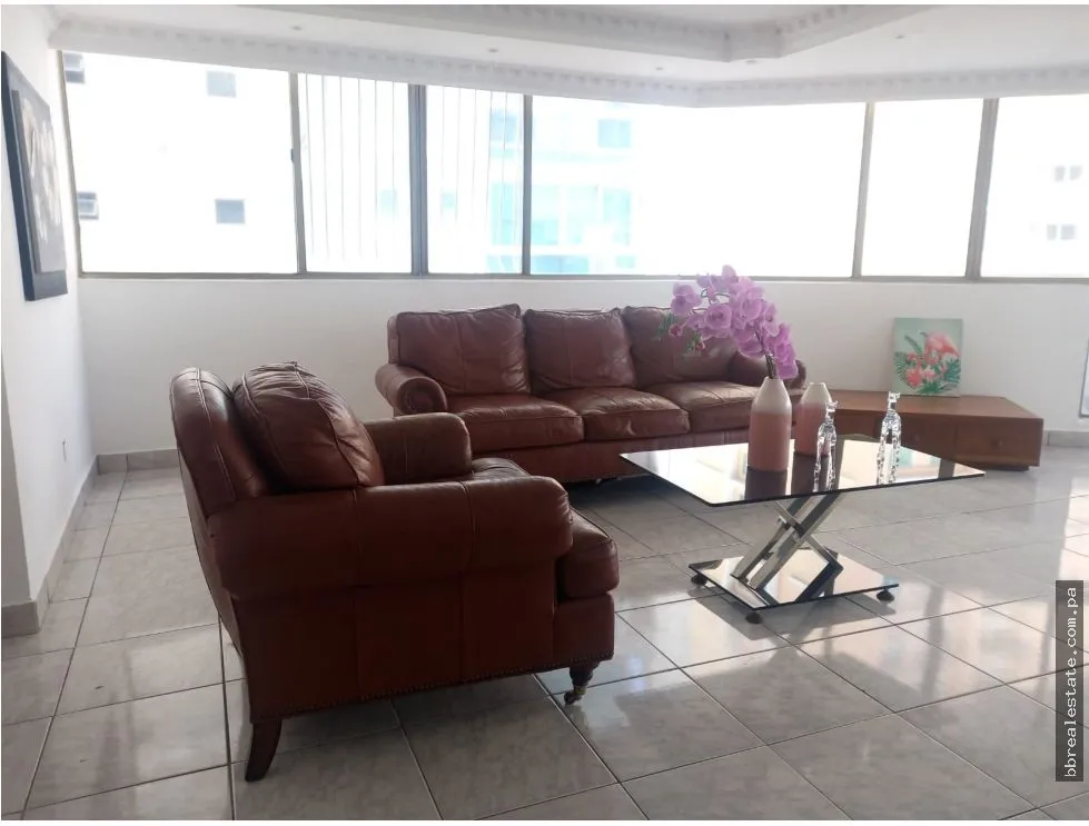 Apartment Rental on Uruguay Street, PH Tower One