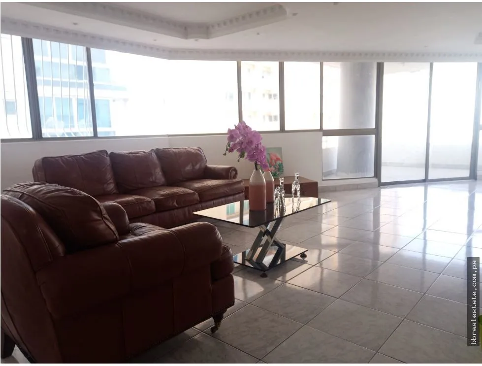Apartment Rental on Uruguay Street, PH Tower One