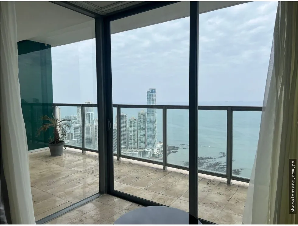 Apartment for Rent on Avenida Balboa, Ph Yoo